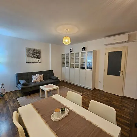 Minja Apartment *